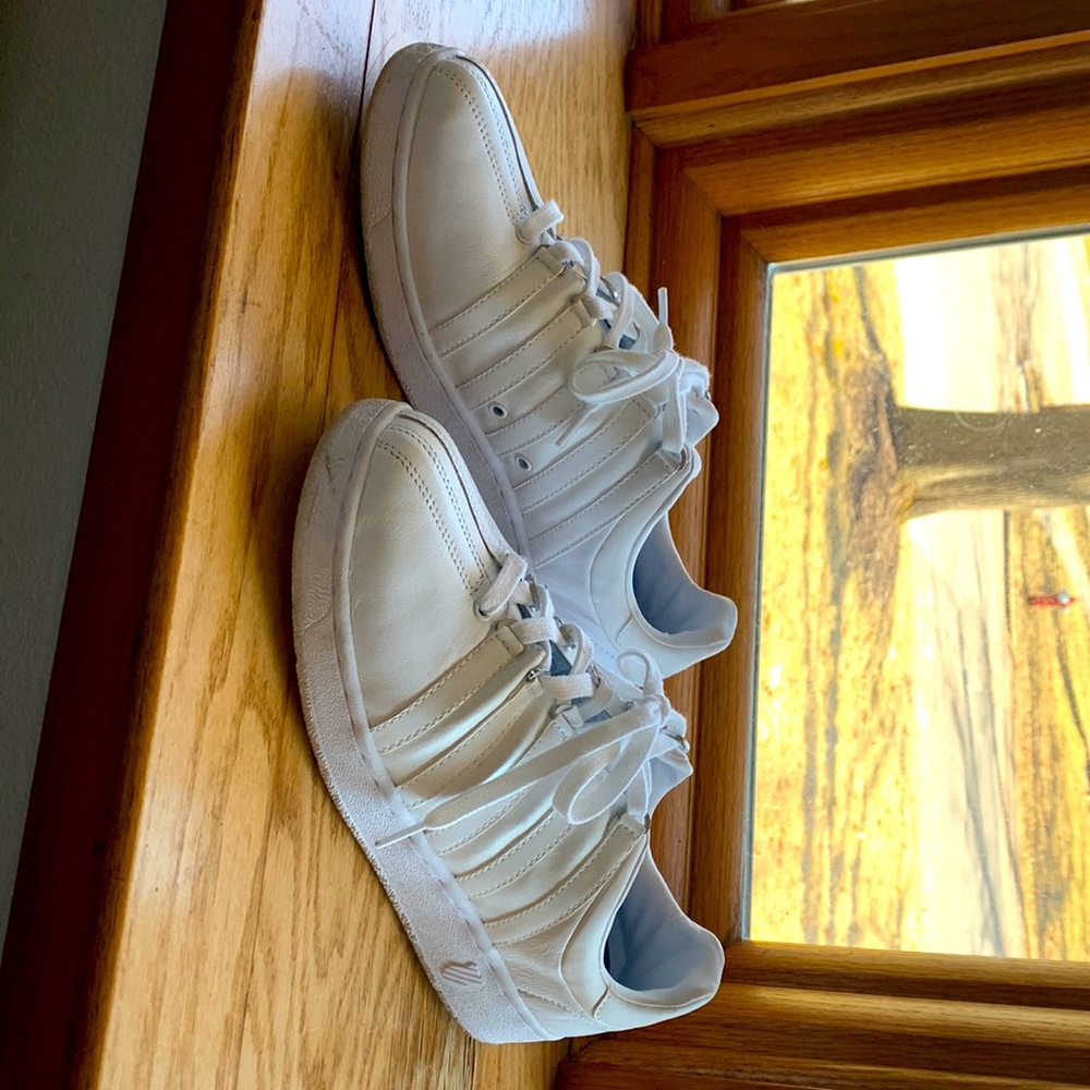 Lightly worn mens K-Swiss sneakers